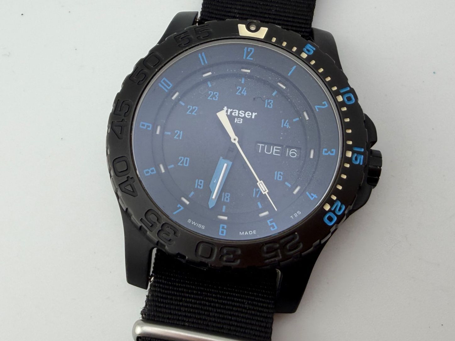 Traser Orologi: Herrenuhr TRASER 45mm läuft – Usato da Biel/Bienne venduto da MrP_WatchesBiel