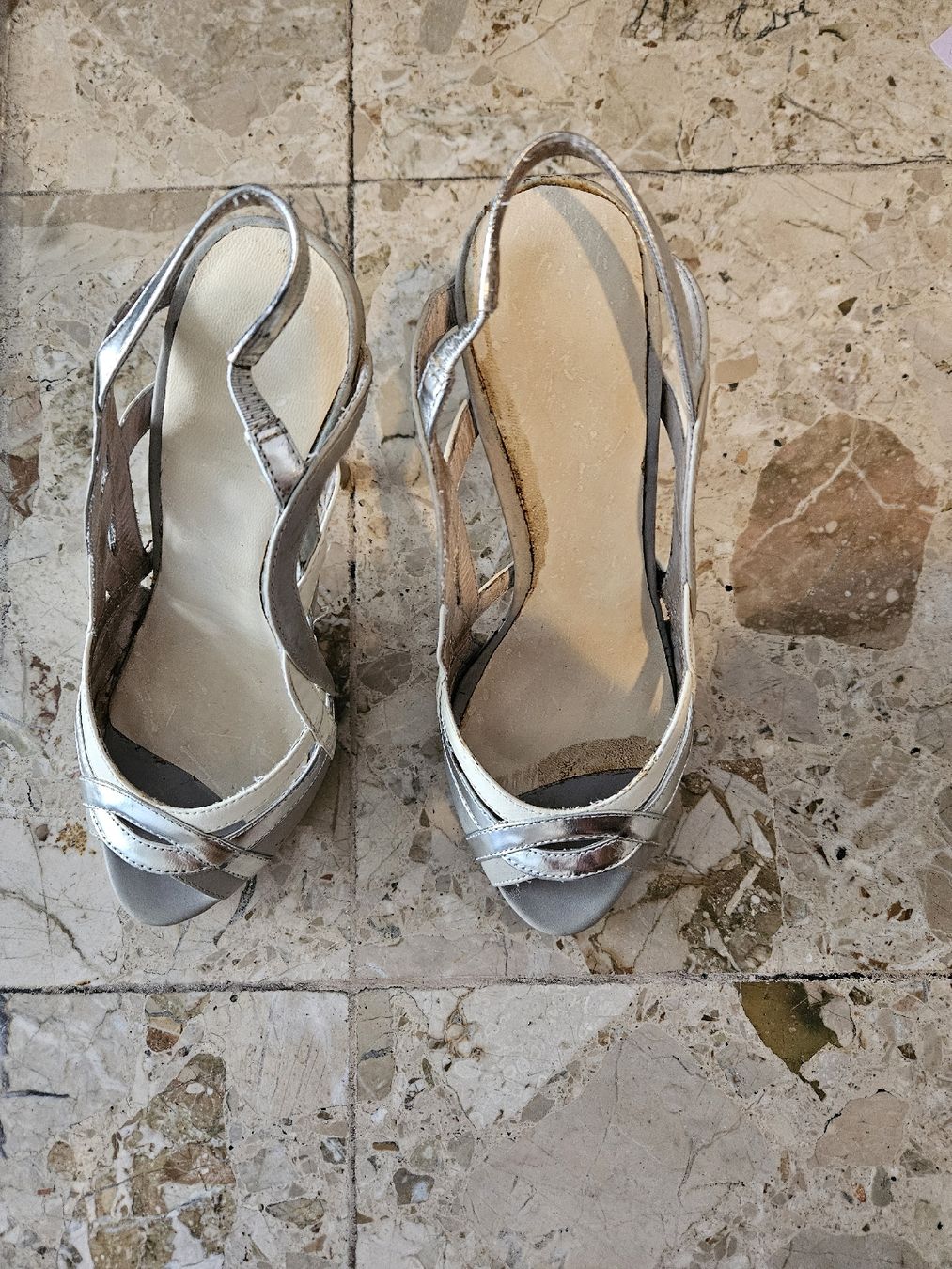 Armani Damenschuhe: Armani High Heels - 37 – Gebraucht aus Zürich von boginja 1