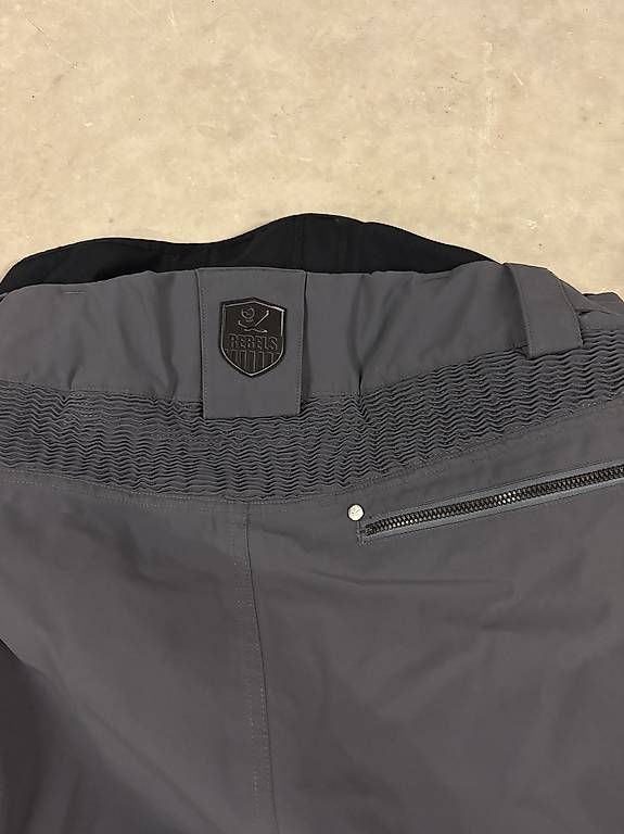 Pantaloni: Skihose Head Grösse L, dunkelgrau – Usato da Lyss venduto da af123 1