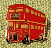 O875 - Pin Bus Car Reisecar Reisebus - London Bus
