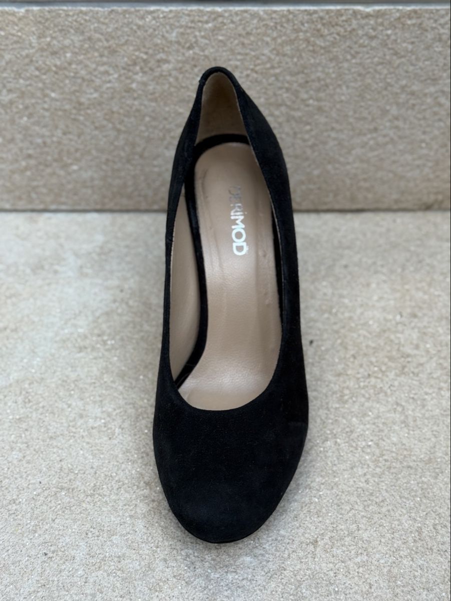 Chaussures femmes: Elegant Black Suede Heels – D'occasion à Commugny par semamonfrinoli 1