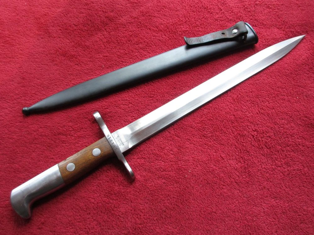 Bajonett Mod.18  Nr. 812107 1