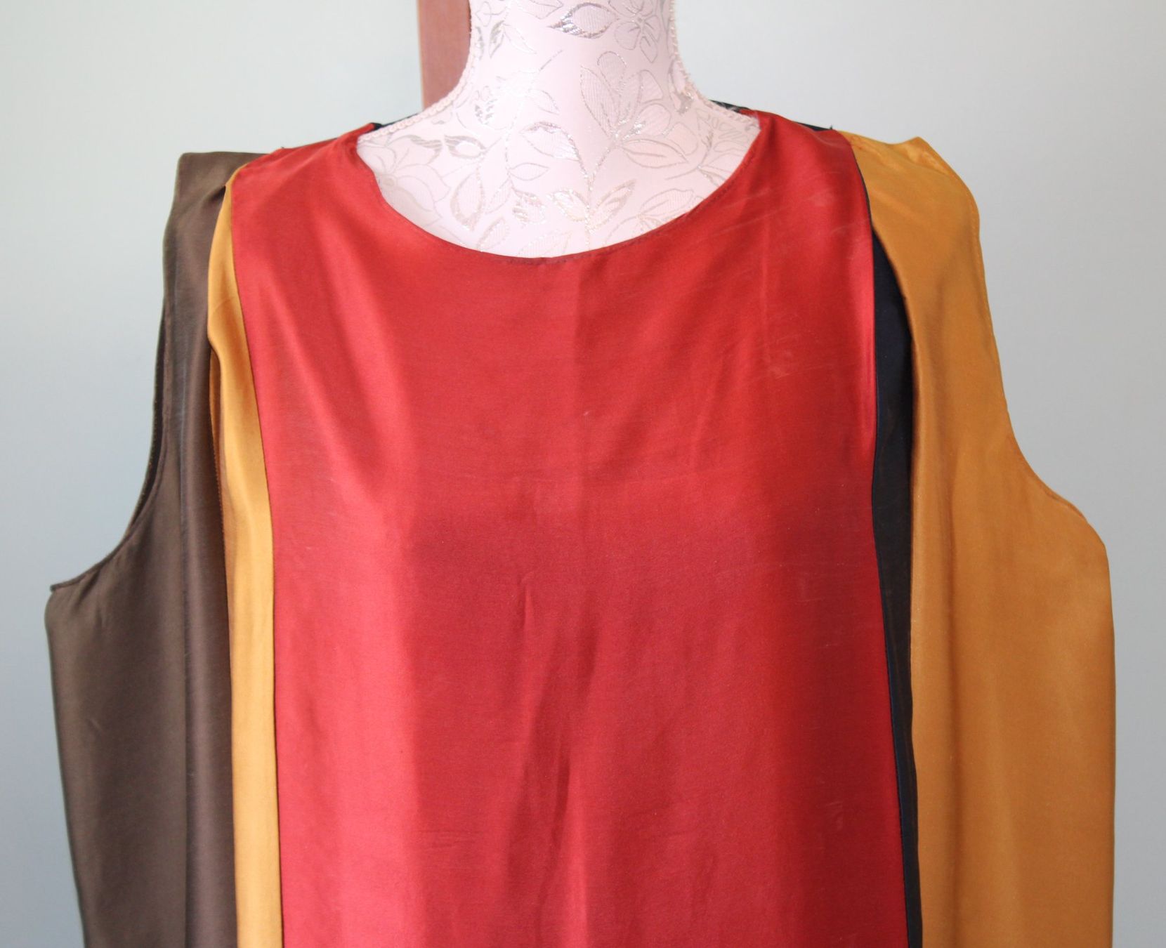 Vestiti: Seidenkleid (TK) – Usato da Schaan venduto da antikes_und_kurioses 2