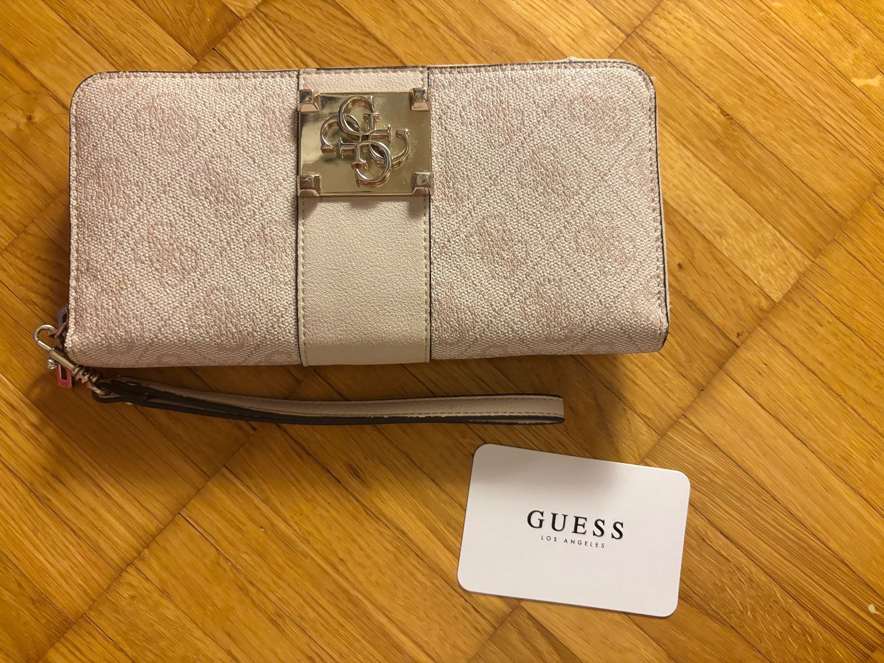 Guess Portemonnaie: Portemonnaie GUESS – Gebraucht aus Bachenbülach von jes_6vnh