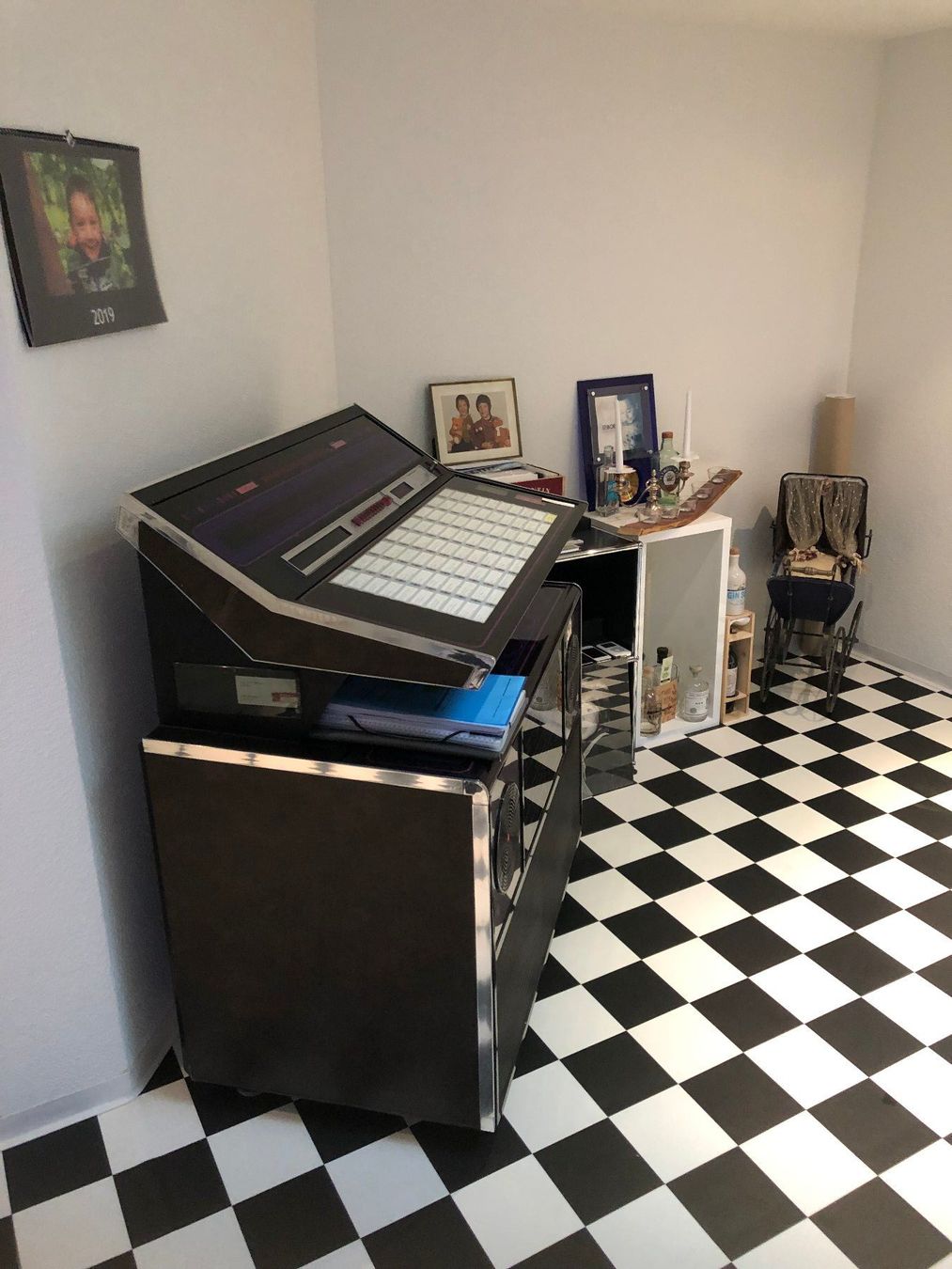 Jukebox: MUSIKBOX Original Rock-Ola Jukebox, – Usato da Neudorf venduto da Bucher7005 1