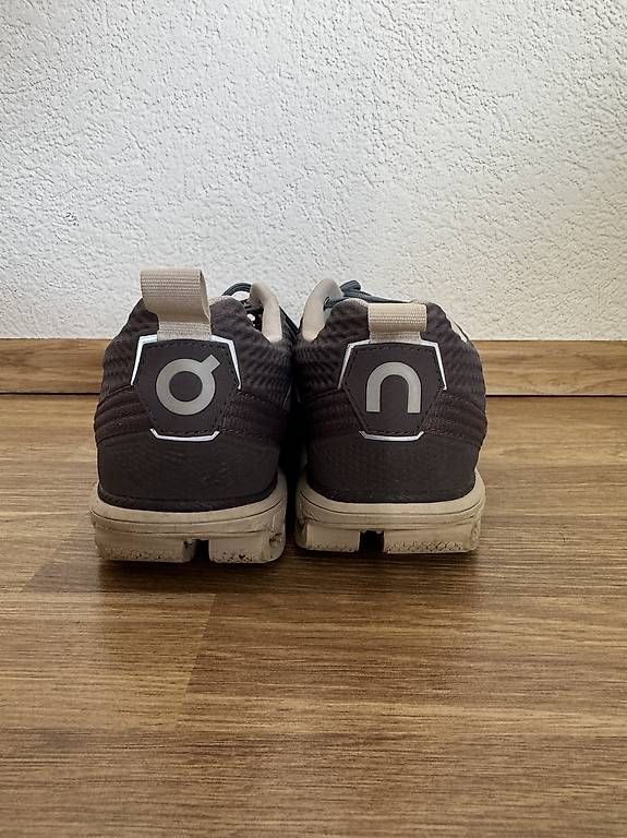 On Damenschuhe: On Running Schuhe Damen Gr. 40 – Gebraucht aus Baden von frattelli 4