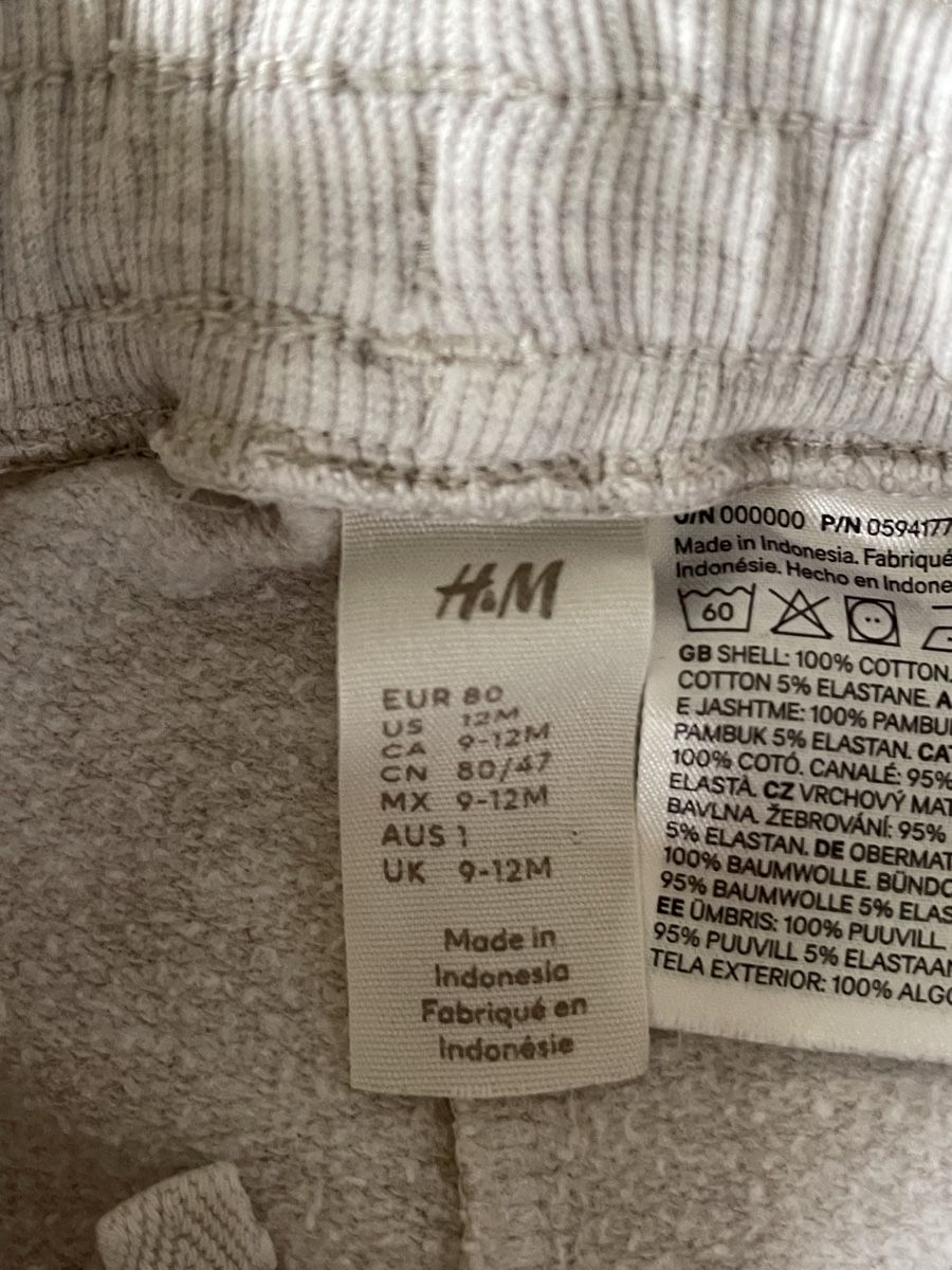 H&M Pantalons: H&M Baby Jogginghose, Grösse 80 – D'occasion à Hirzel par carta9 1