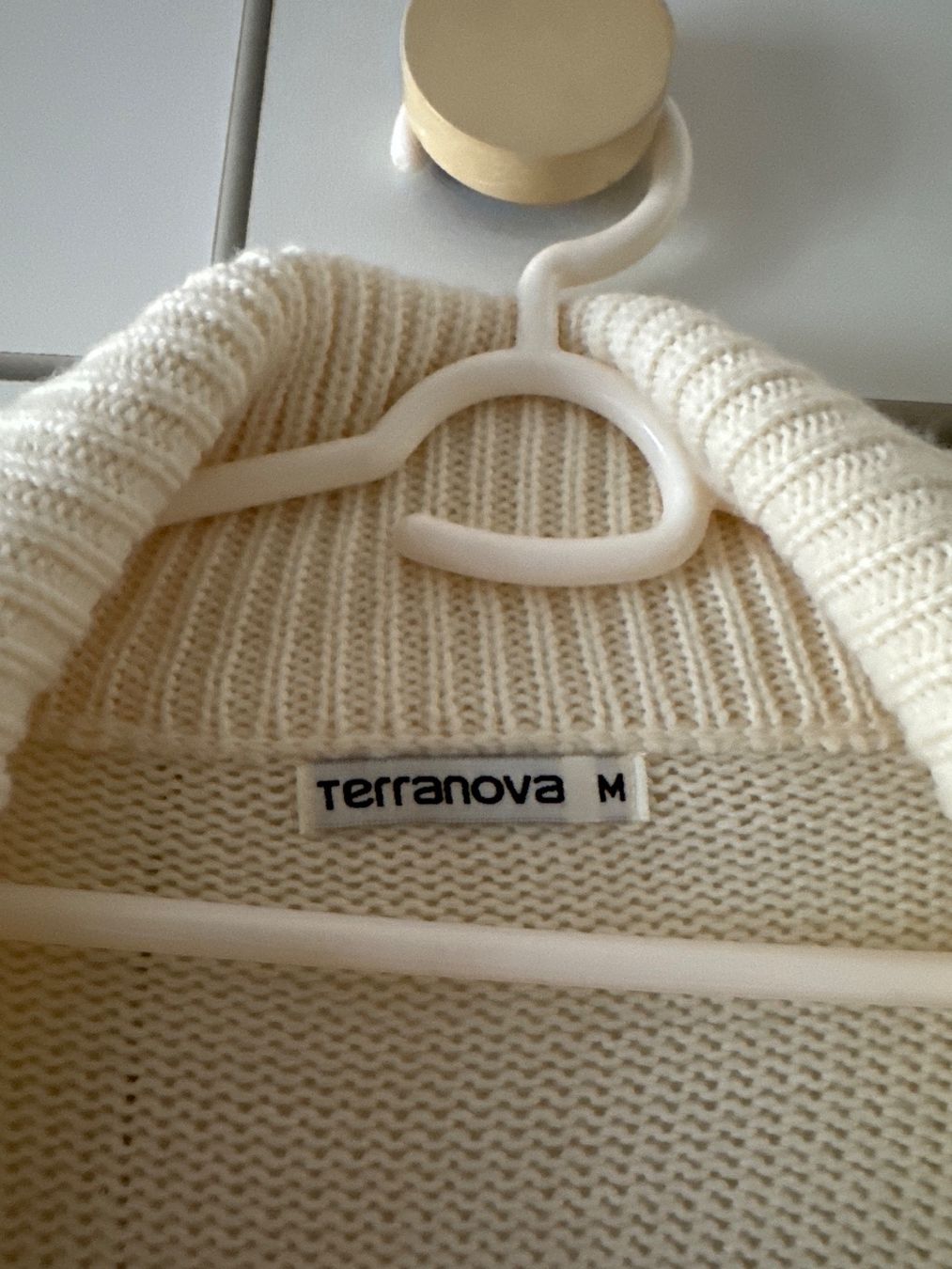 Maglioni & Felpe: Maglione bianco – Nuovo (secondo la descrizione) da Rancate venduto da Waly__ 1
