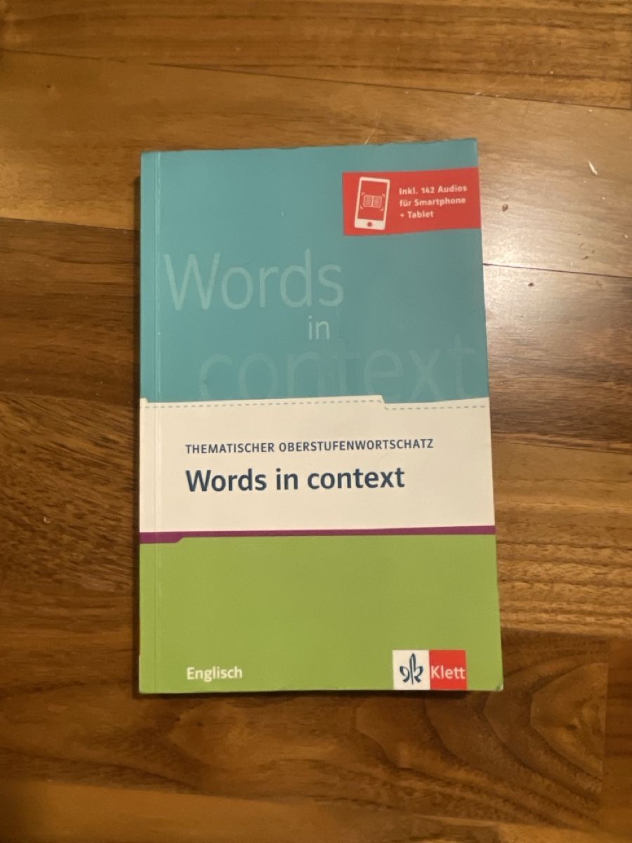 Libri: Words in context – Usato da Luzern venduto da Nina055