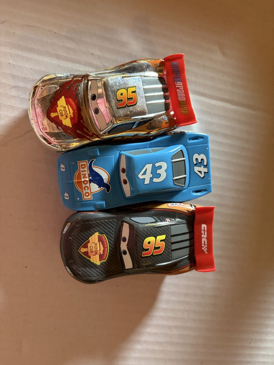 Carrera Circuits: Carrera Rennbahn mit Autos – D'occasion à Herisau par spinn_chind 5