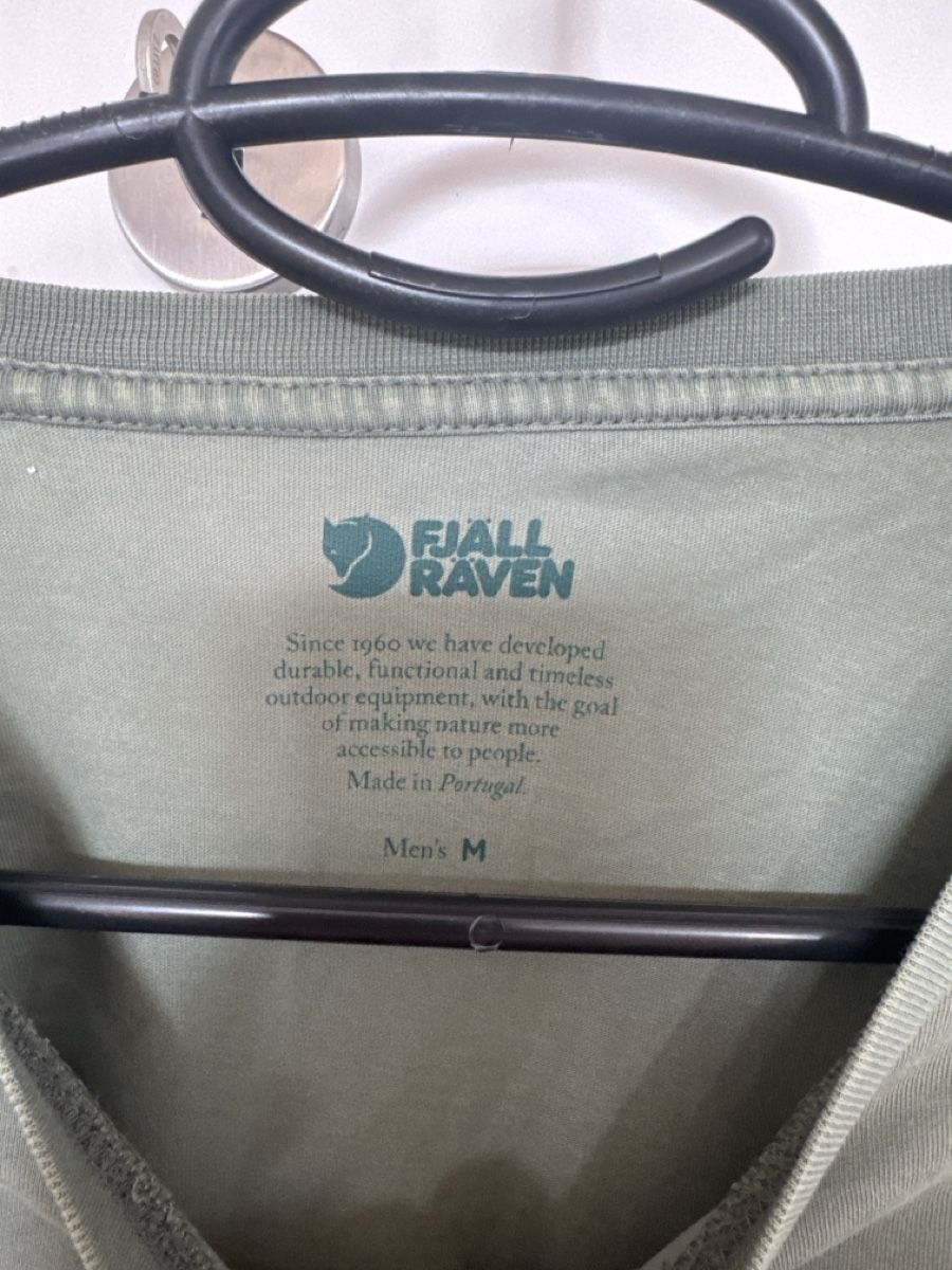 Fjällräven T-Shirts: Fjällräven T-Shirt Grösse M – Gebraucht aus Mettmenstetten von ozehnder92 2