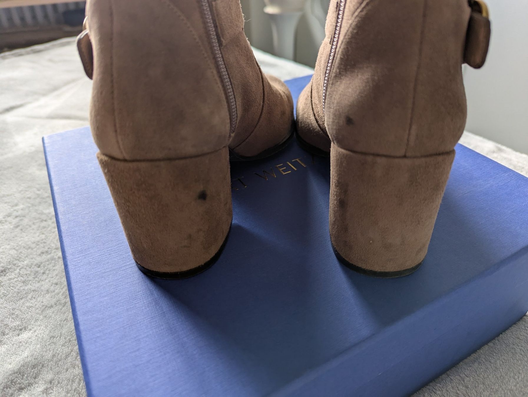Stuart Weitzman Chaussures femmes: Stuart Weitzman Stiefeletten – D'occasion à Oberägeri par obr_f5w9 3