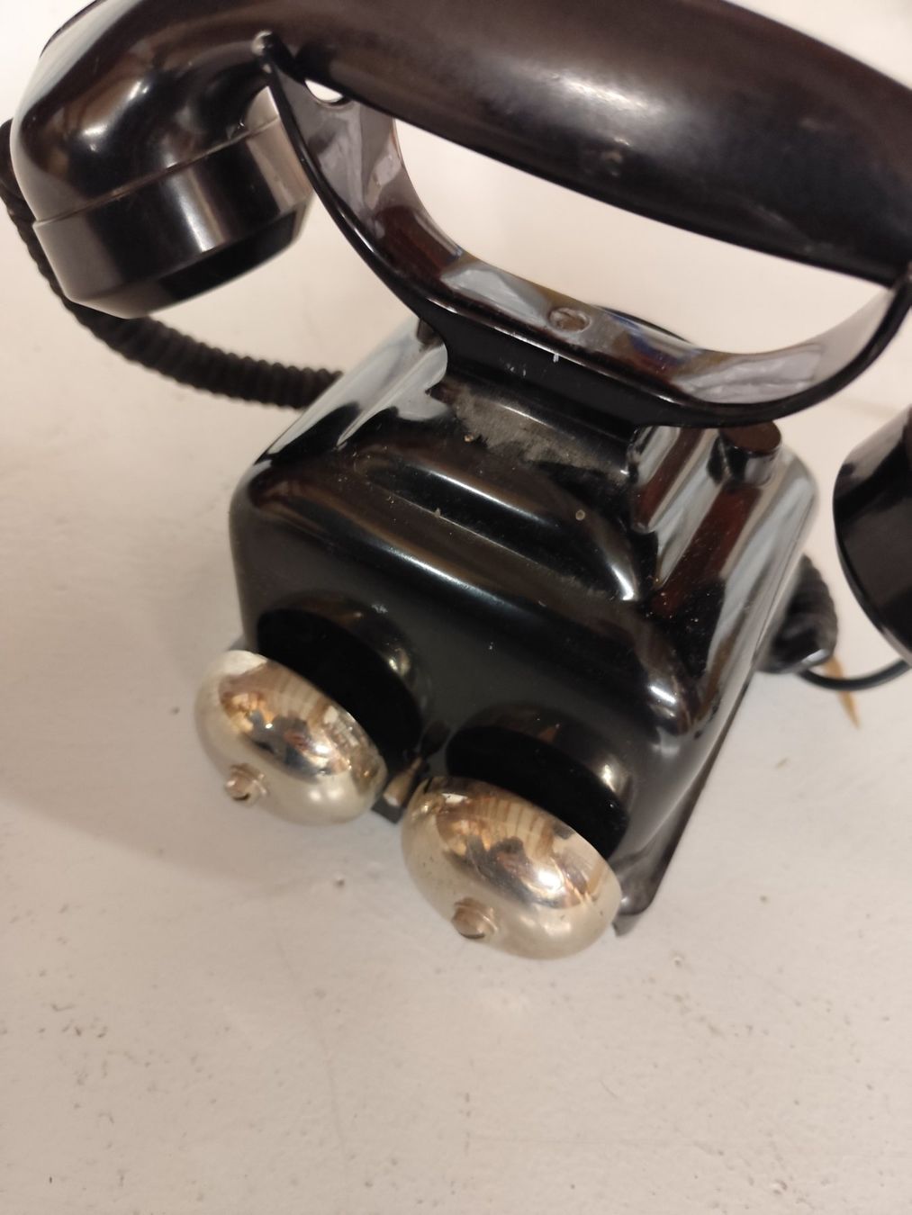 Telefoni: Vintage Bakelite Telephone, 1930s – Usato da Bubikon venduto da Spooooner 1