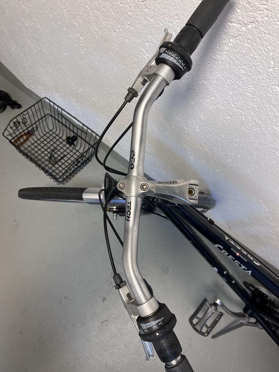 Cresta Biciclette: Cresta Velo / Fahrrad – Usato da Bern venduto da alinatalia 1