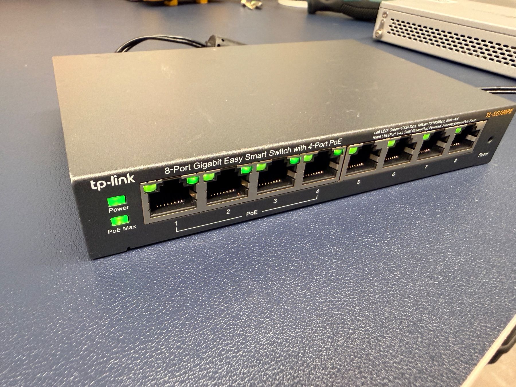 TP-Link Hub & Switch: TP-Link TL-Sg108pe LAN Switch PoE – Usato da Solduno venduto da Kenny_G 1
