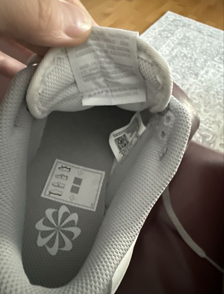 Nike Herrenschuhe: Nike Dunks – Neu (gemäss Beschreibung) aus Zürich von Dx.04 3