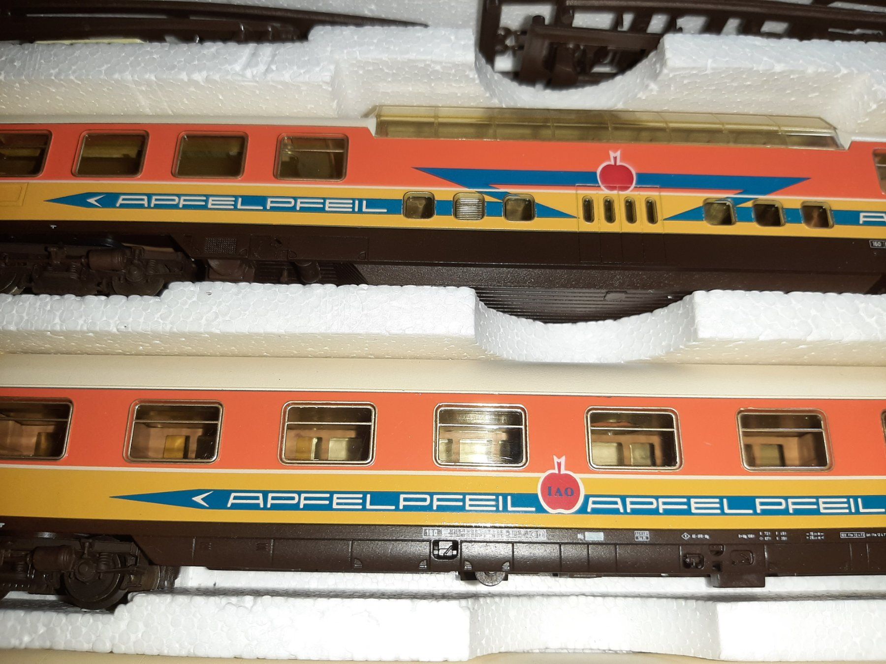 Lima Modellini di ferrovie: Lima Wagenset Apfelpfeil – Usato da Avully venduto da RIVALIS 2