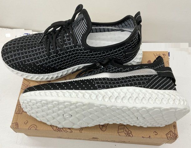 Herrenschuhe: Sportschuhe Gr. 38 – Neu und originalverpackt aus Uerkheim von Kaufoption 2