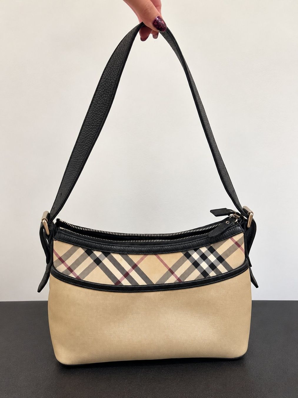 Burberry Borse da donna: Sac Burberry à motif Nova – Usato da Romont FR venduto da Djeb7