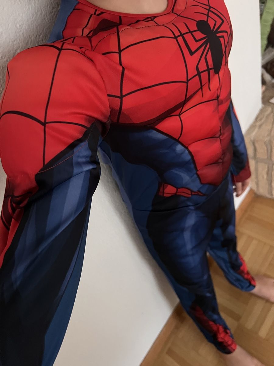 Costumi: Spiderman Kostüm H&M – Nuovo (secondo la descrizione) da Zollikofen venduto da Nesepalamutu 3