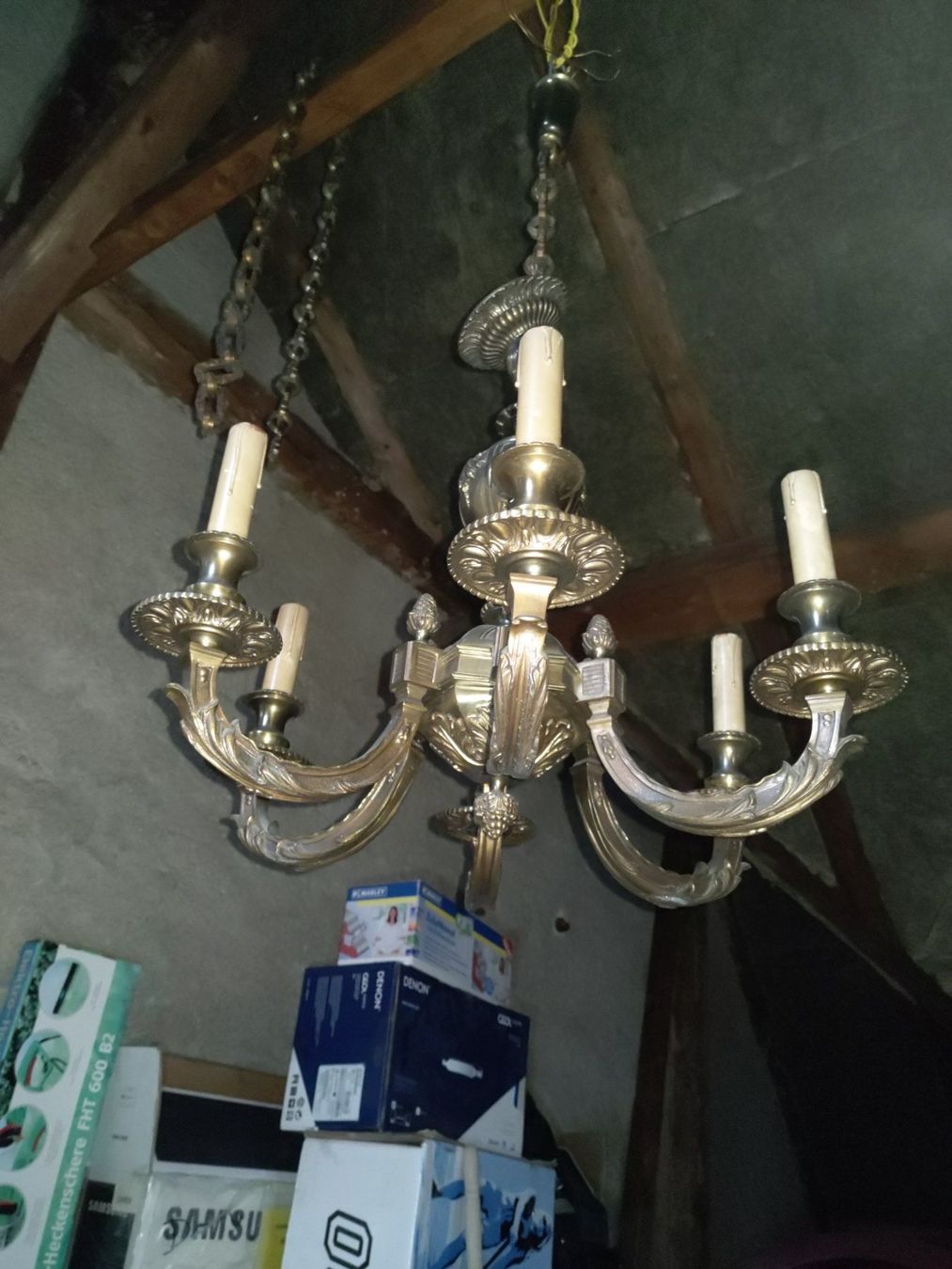 Lampadari & plafoniere: Antiker Bronze-Kronleuchter 12kg | aus Anwaltskanzlei Rom – Usato da Brugg AG venduto da Amei24 7