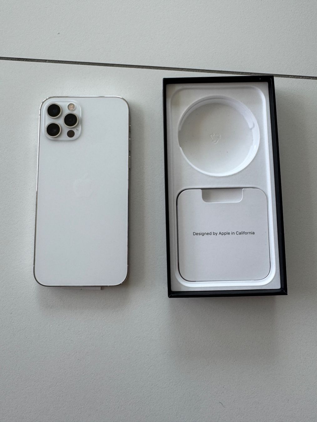 Apple Handys / Smartphones: Apple iPhone 12 Pro 128 GB Silber – Gebraucht aus Ennenda von Gatzby 1