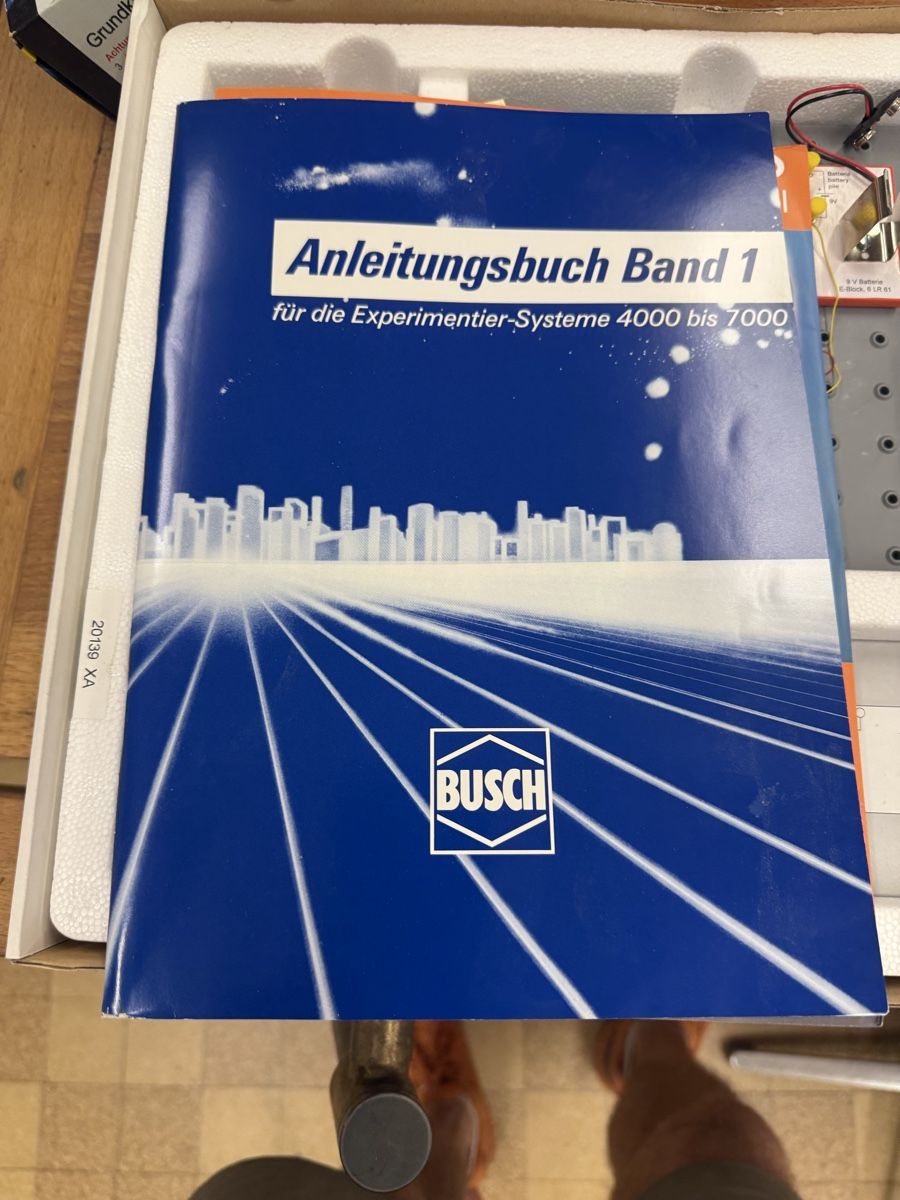 Kit di costruzioni: Système d'expérimentation électronique BUSCH 2160 bon état – Usato da Chexbres venduto da rochecolombe 2