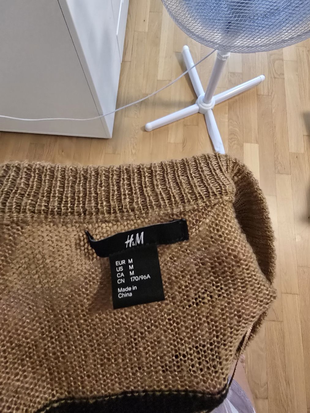 H&M Pullover & Sweatshirts: Pull en maille à rayures – Neu (gemäss Beschreibung) aus Martigny von joanavale 1