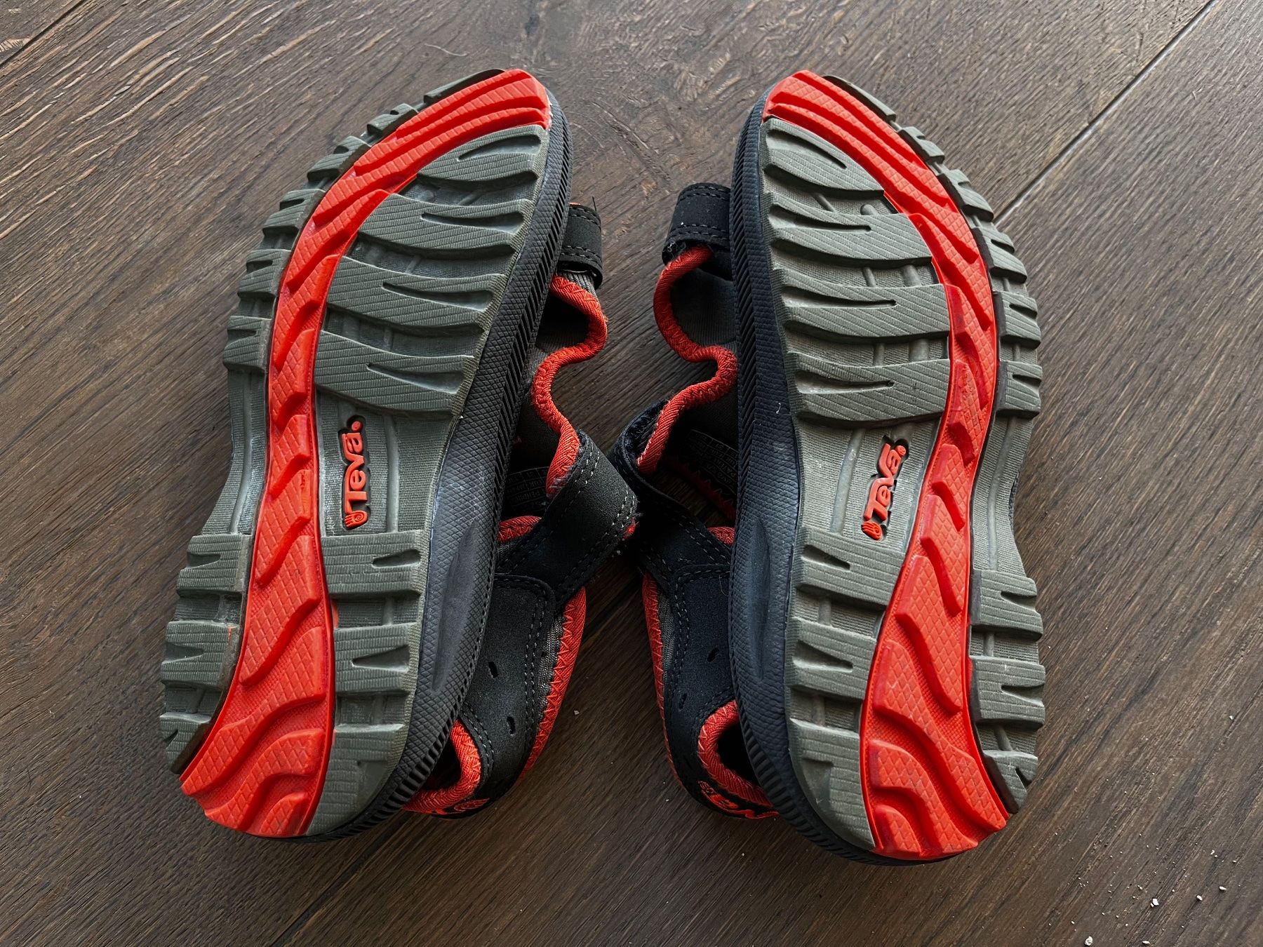 Teva Schuhe für Jungen: Teva sandales taille 31 – Gebraucht aus Develier von lili_1 1