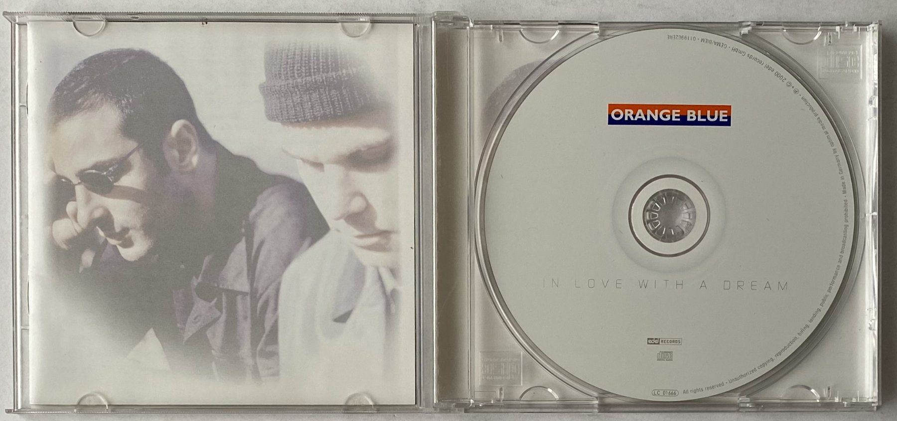 CD: Orange Blue, In Love With A Dream – Usato da Flums venduto da Asquillo 2