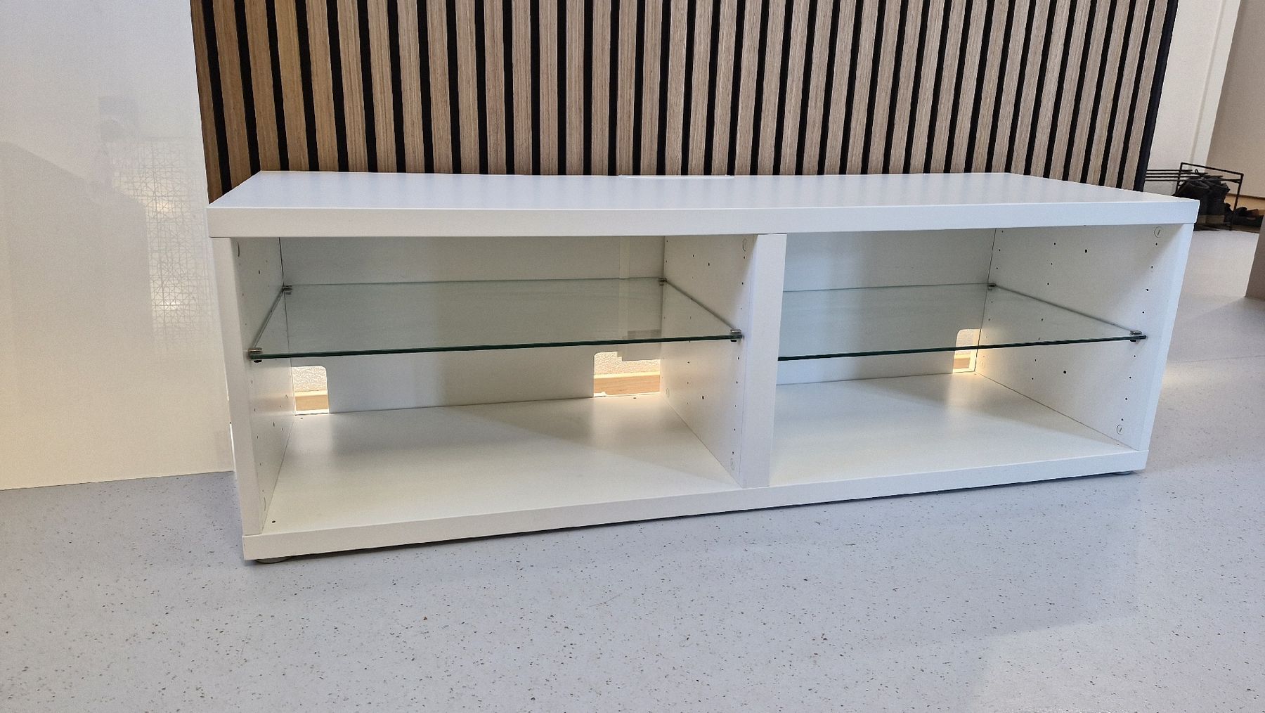 Ikea TV Möbel: Bestå TV Möbel – Gebraucht aus Zürich von jak_6m6k