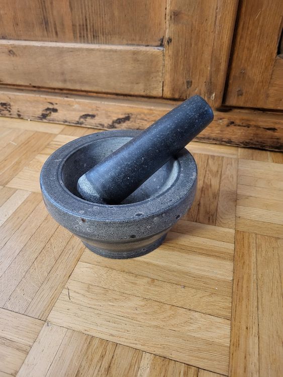 Mörser aus Stein (Gebraucht) in Watt für CHF 7 – nur Abholung auf ...