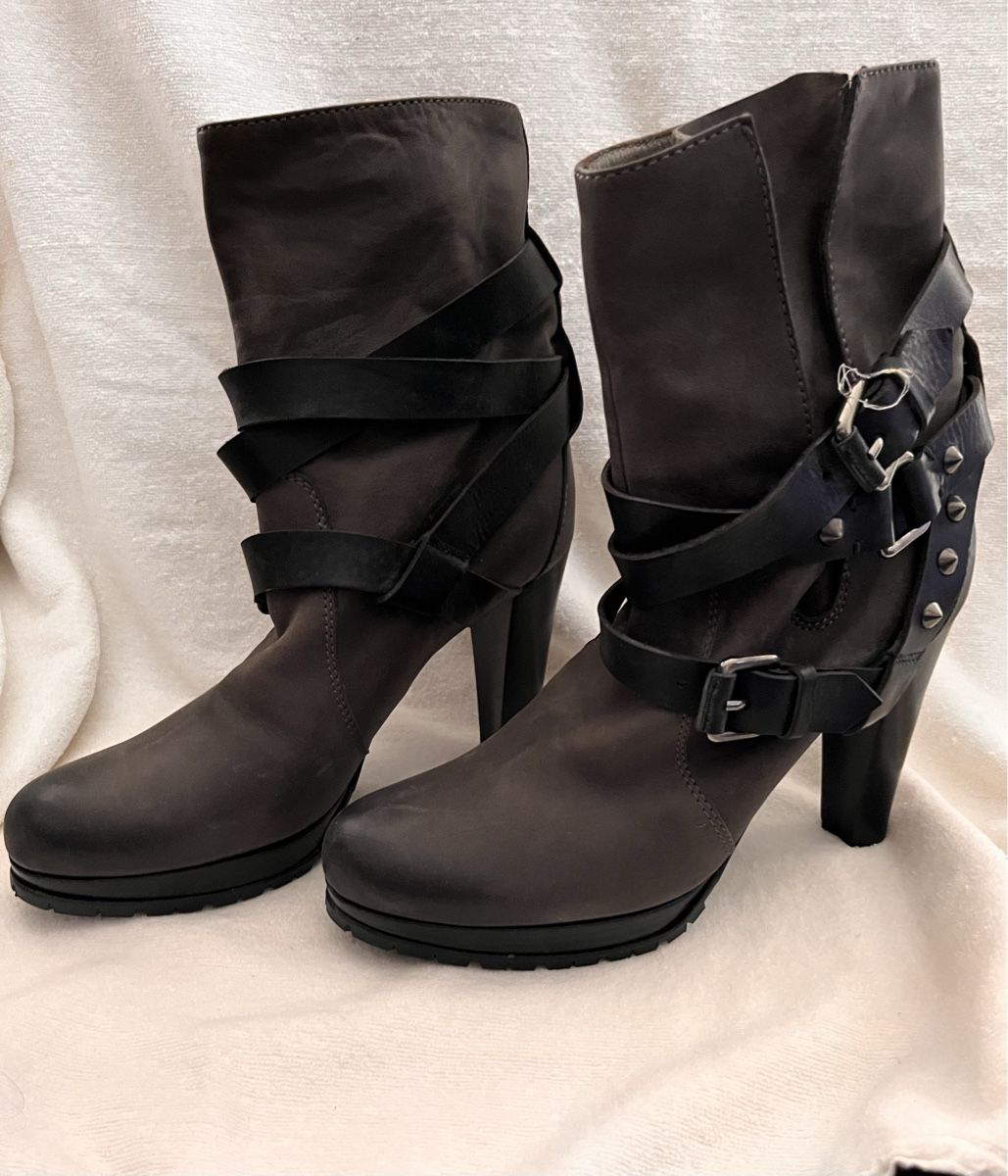 Scarpe da donna: Stivaletti Rossano Bisconti, pelle 40 – Nuovo (secondo la descrizione) da Paradiso venduto da Wildlime