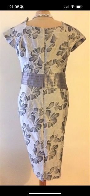 Vestiti: Damenkleid, neupreis ca.500 – Nuovo (secondo la descrizione) da Lachen SZ venduto da kati68 8