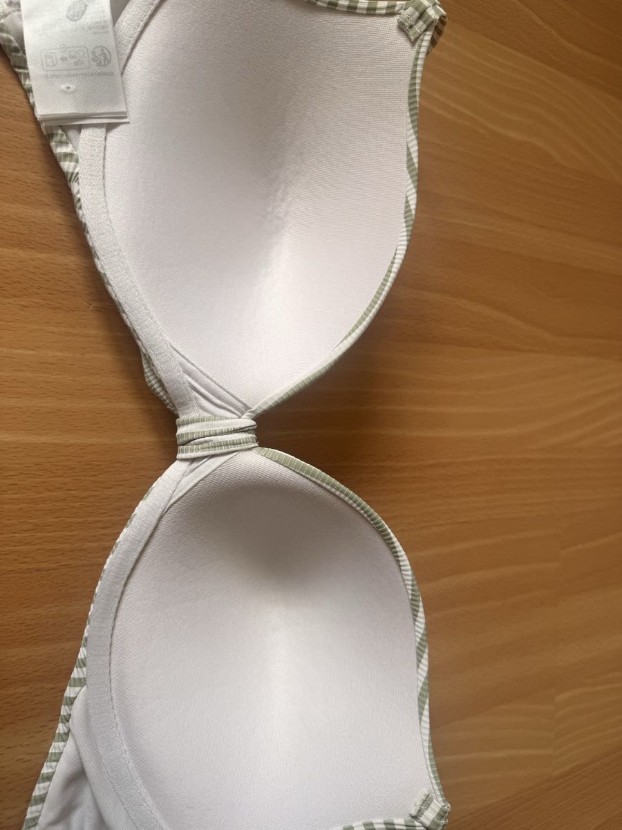 H&M Costumi da bagno & Bikini: H&M Bikini Oberteil Gr. 80D (36D)  – Nuovo (secondo la descrizione) da Grenchen venduto da denosh 2