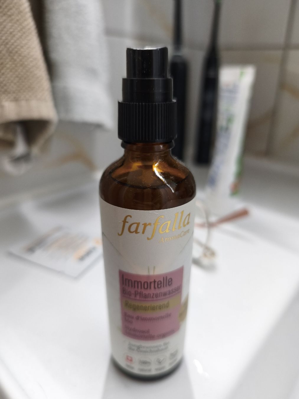 Farfalla Ätherische Öle: Immortelle Pflanzenwasser bio – Gebraucht aus Pleigne von sel_m8bs 1