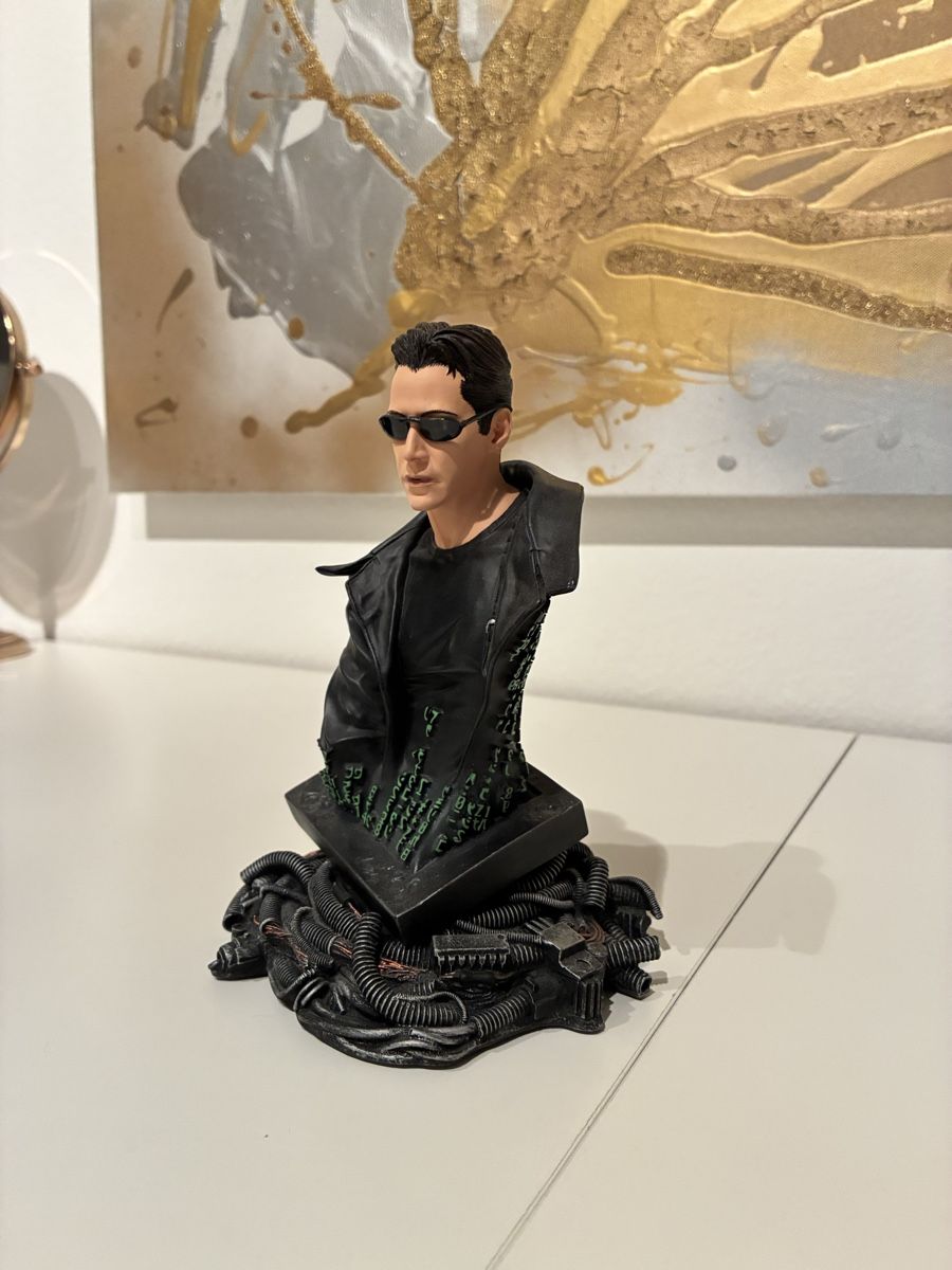 Statuette: Matrix Büste – Usato da Ettingen venduto da PunBoo781
