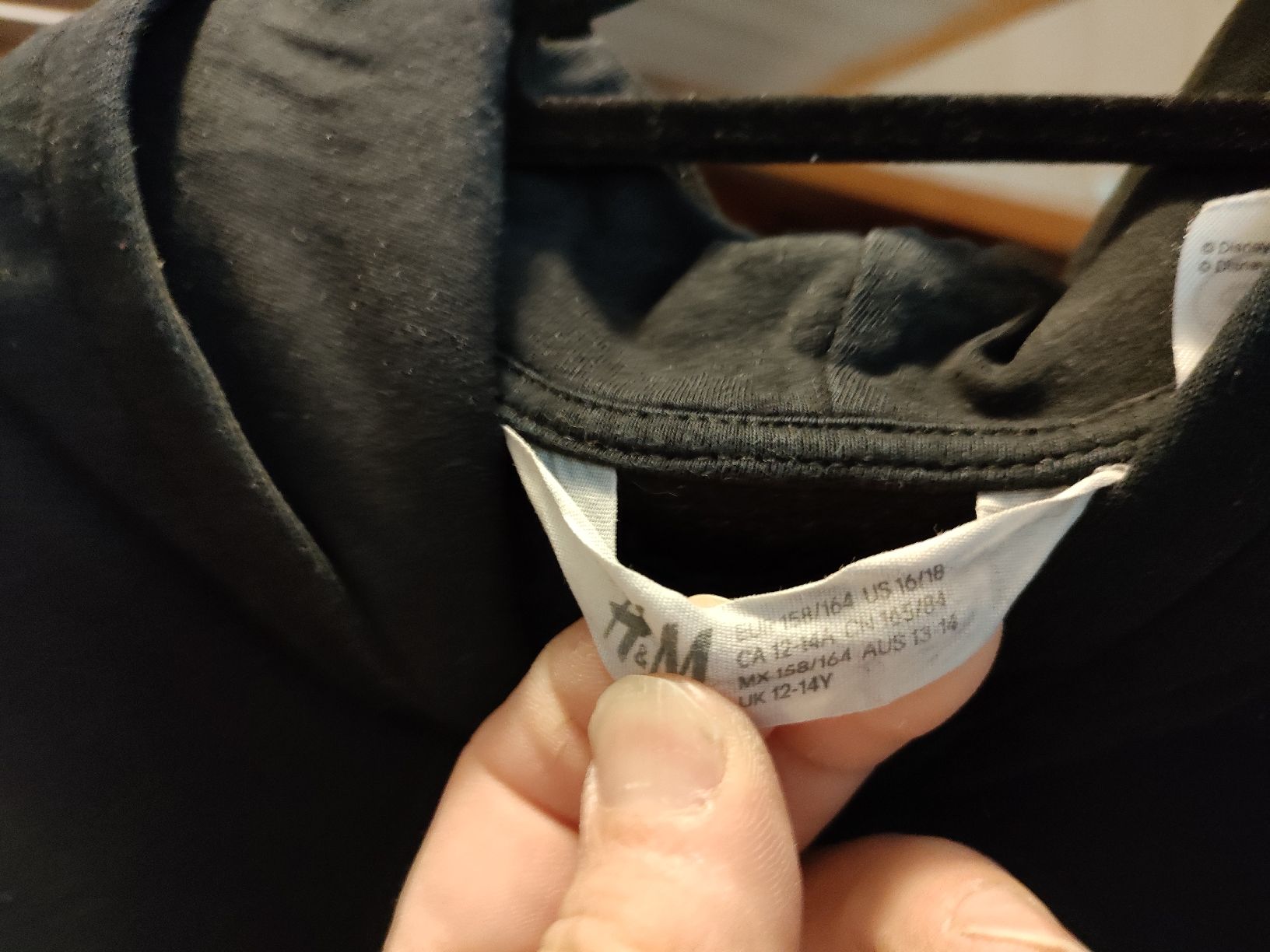H&M Lotti & Set di vestiti: HM Mädchen Kleiderpaket Grösse 164, 3 Teile, – Usato da Leuggelbach venduto da Schreiner21 5