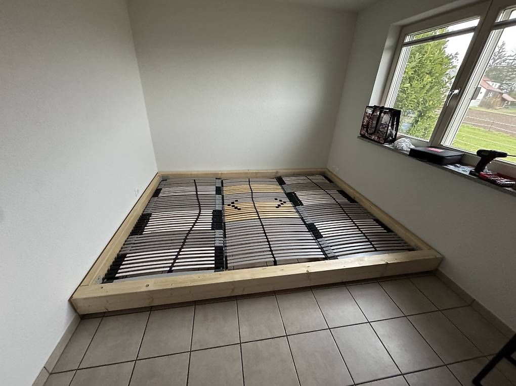 Letti: Familienbett ab 270x200 – Usato da Aarwangen venduto da bm1067 4
