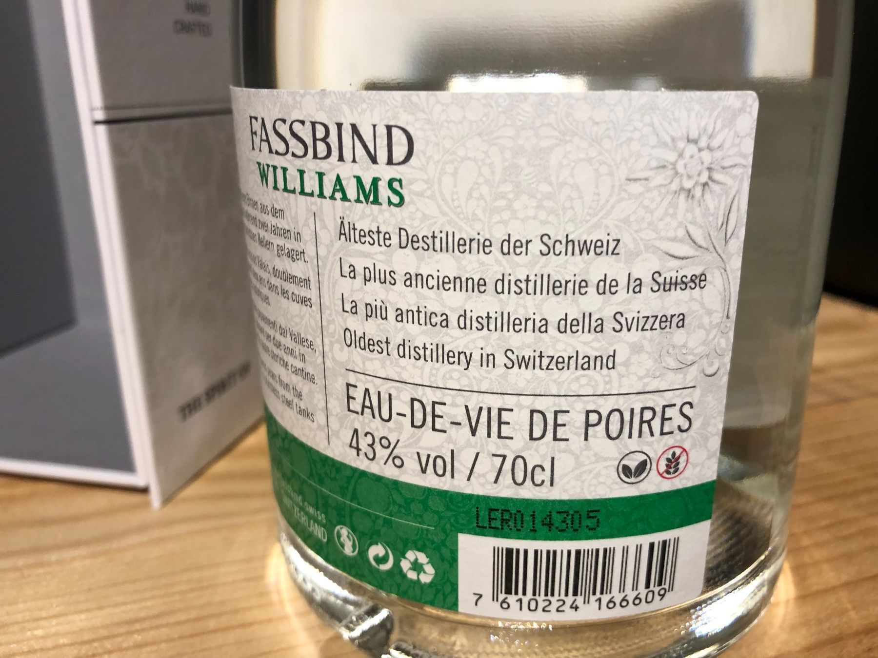 Williams Spirituosen: Fine Eau de Vie Williams Fassbind 43% – Neu und originalverpackt aus Wöschnau von Vinsale 7