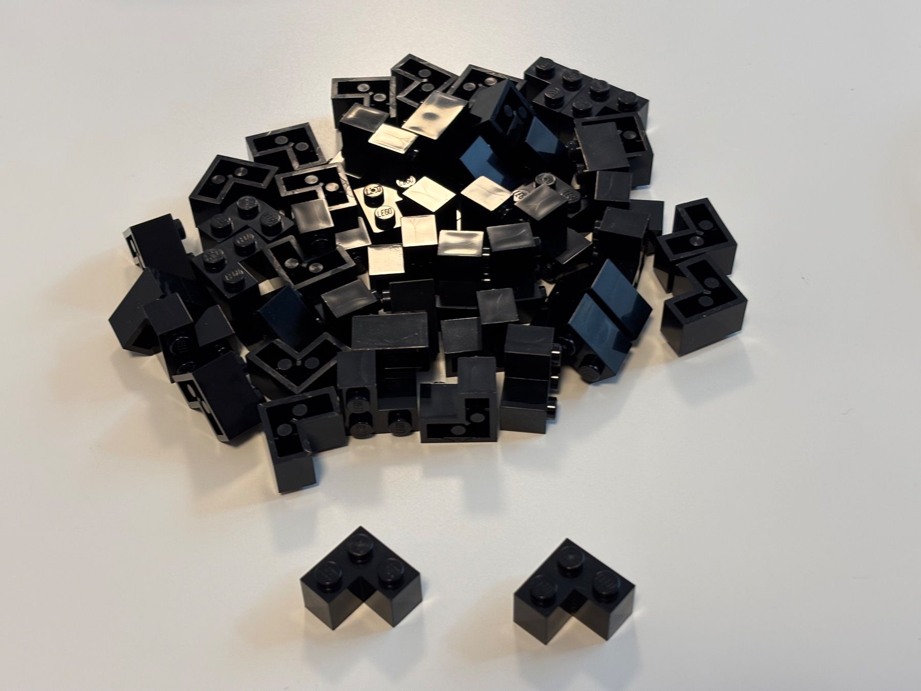 Lego Kit di costruzioni: LEGO 50x Corner Brick Schwarz NEU – Nuovo (secondo la descrizione) da Lengnau AG venduto da Chefe43 1