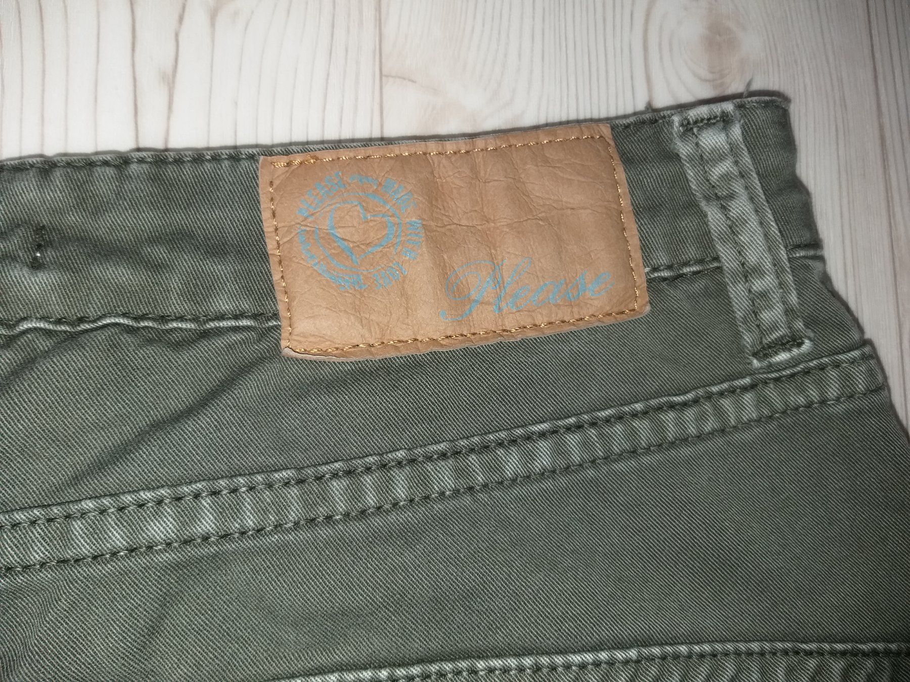 Please Jeans Jeans: Jeans PLEASE P78    Taille / Grosse S.... – Usato da Cossonay-ville venduto da Super-Price-Quality 5