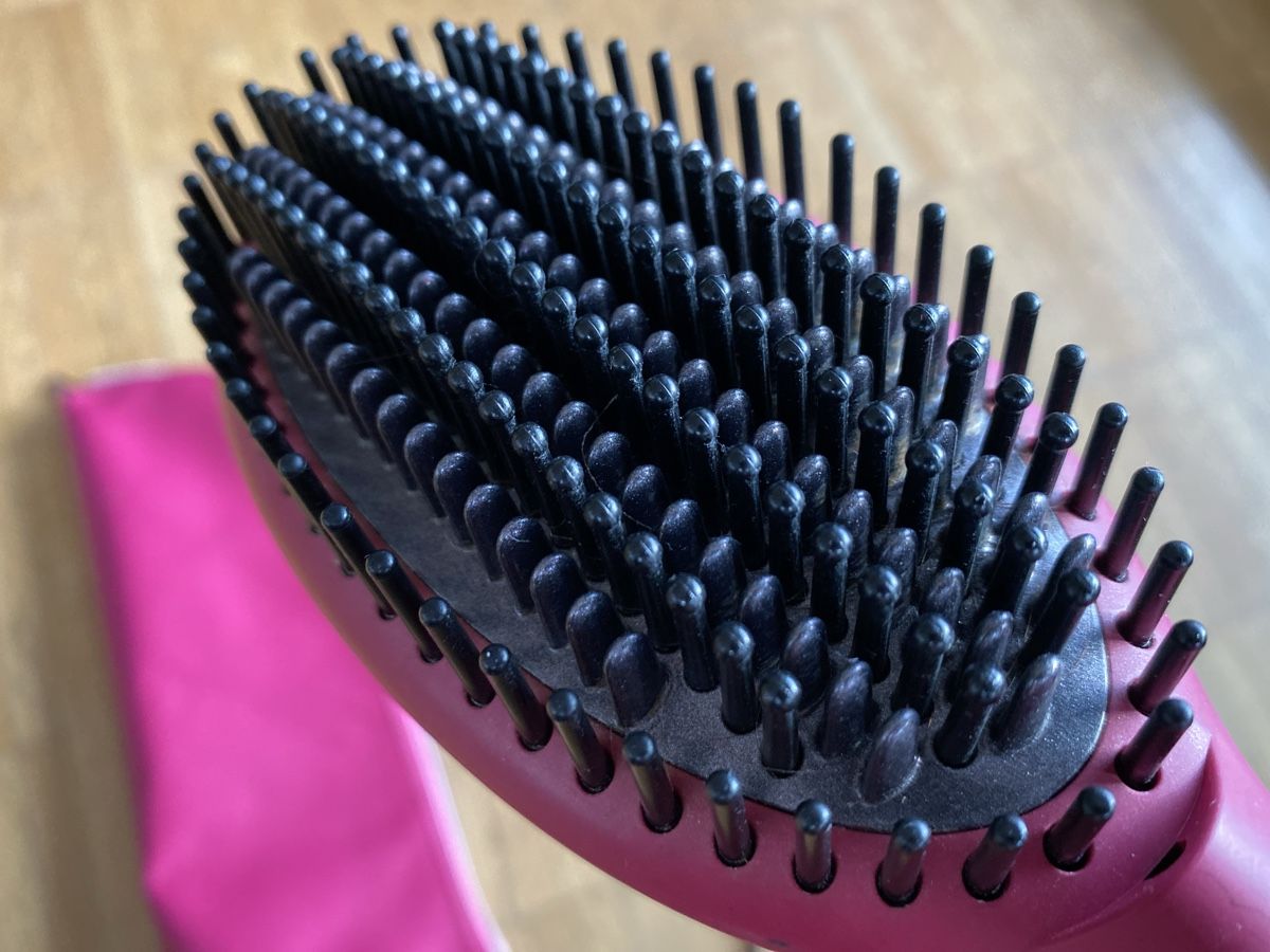 Altro per la cura dei capelli: Glättungsbürste ghd glide – Usato da Zürich venduto da Pilot.RR 2