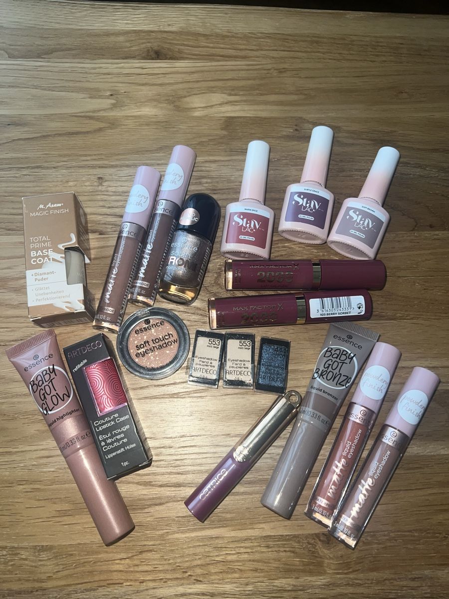 Make-up: Make-up Set inkl. Nagellack – Neu (gemäss Beschreibung) aus Niederlenz von amina__ 2