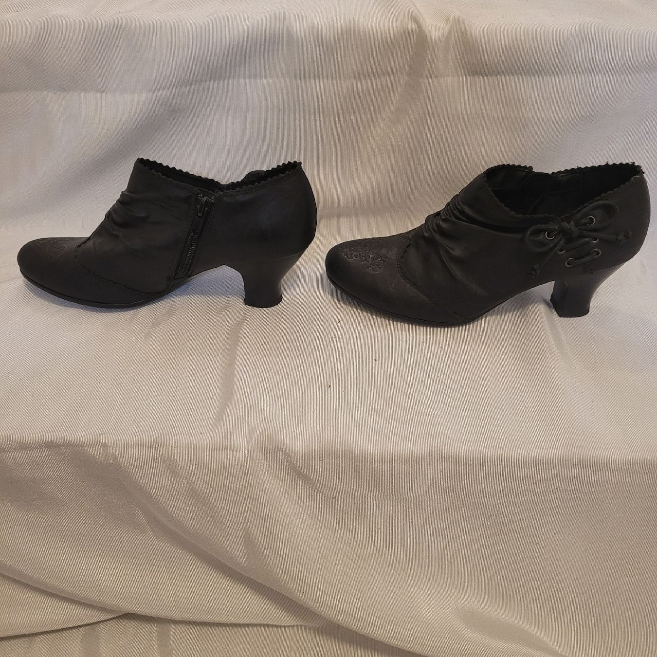 Scarpe da donna: Absatz Schuh 37 – Usato da Niederbuchsiten venduto da klengyel 3