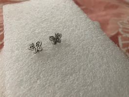Schöne Edelstahl Ohrstecker "Schmetterling" 0.9x1.2cm, neu