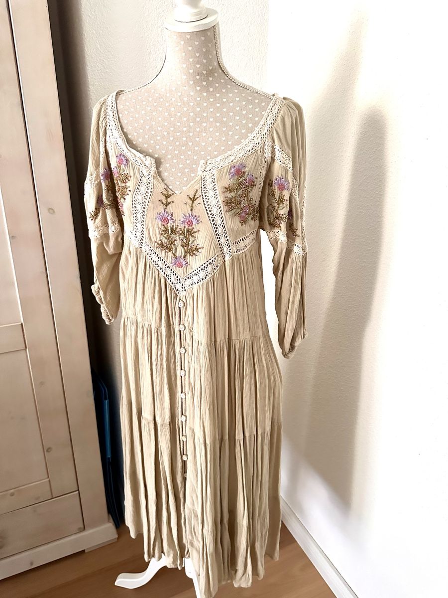 NKN Nekane Kleider: Wunderschönes NKN Nekane Kleid in Grösse S – Neu (gemäss Beschreibung) aus Siebnen von tan_sn8j