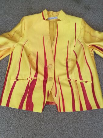 Jacke für Damen rot gelb exclusiv