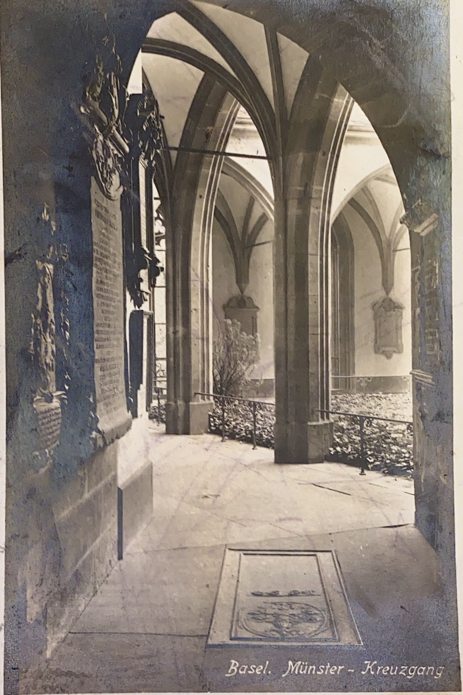 Cartoline postali: Postkarte Basel Münster 1921 – Usato da Oberägeri venduto da Nussbi6