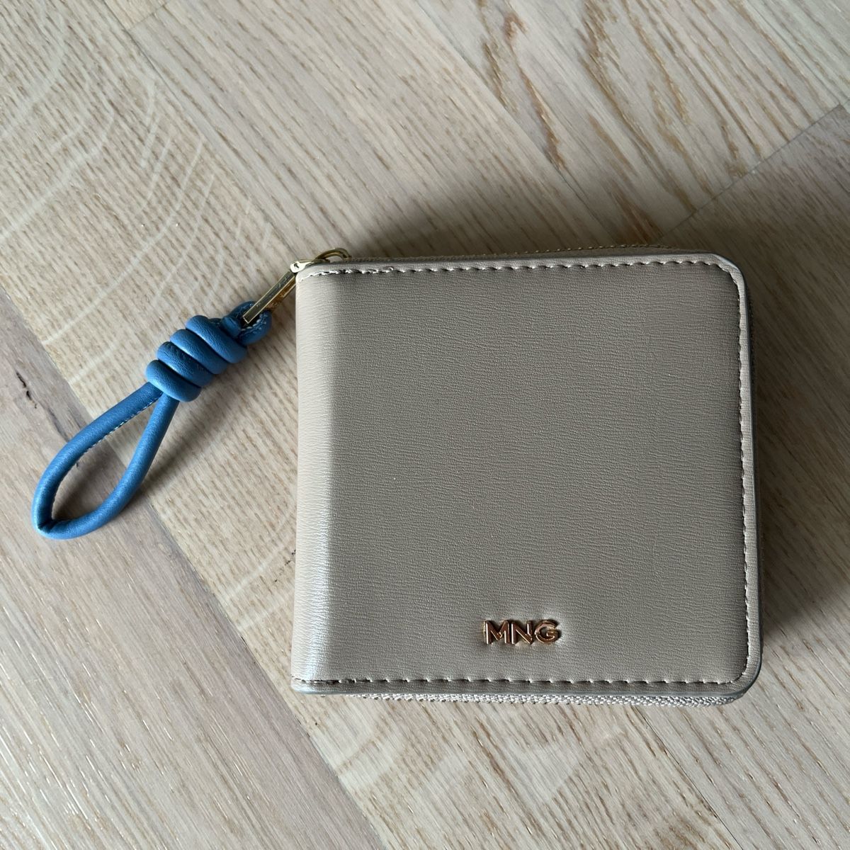 Mango Portafogli: Beige MNG Wallet – Usato da Zürich venduto da lea_6dzj